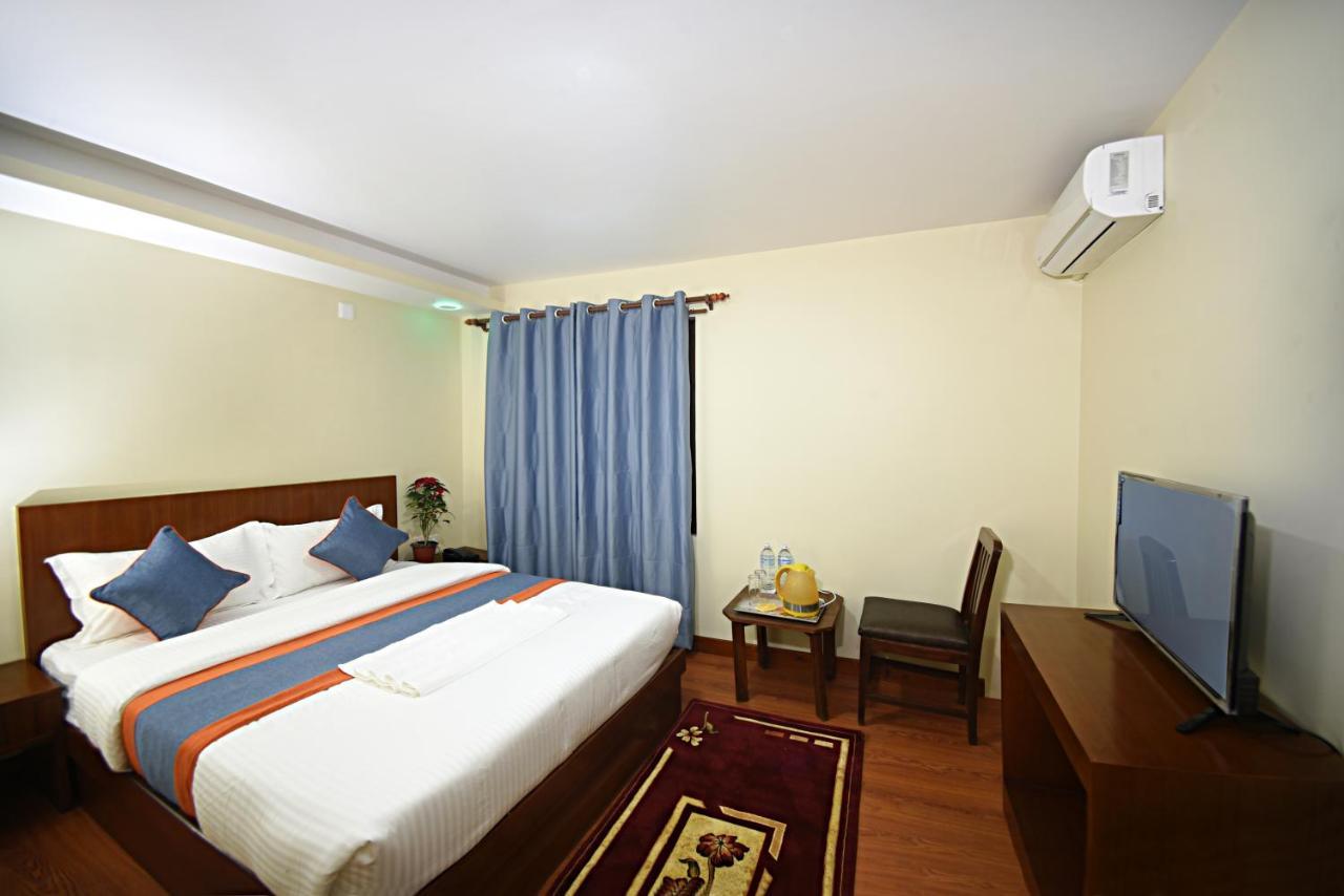 Karma Hotel Nepal กาฐมาณฑุ ภายนอก รูปภาพ