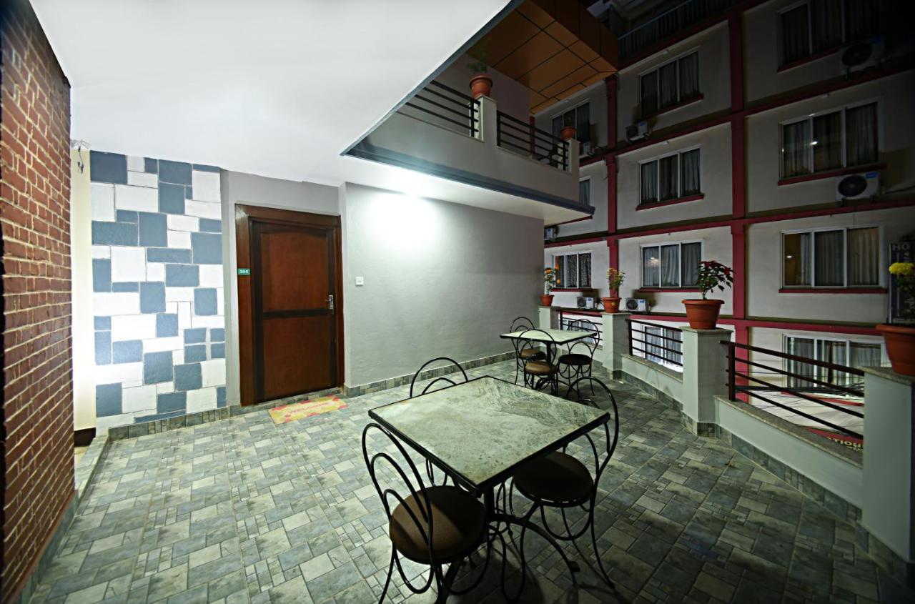 Karma Hotel Nepal กาฐมาณฑุ ภายนอก รูปภาพ