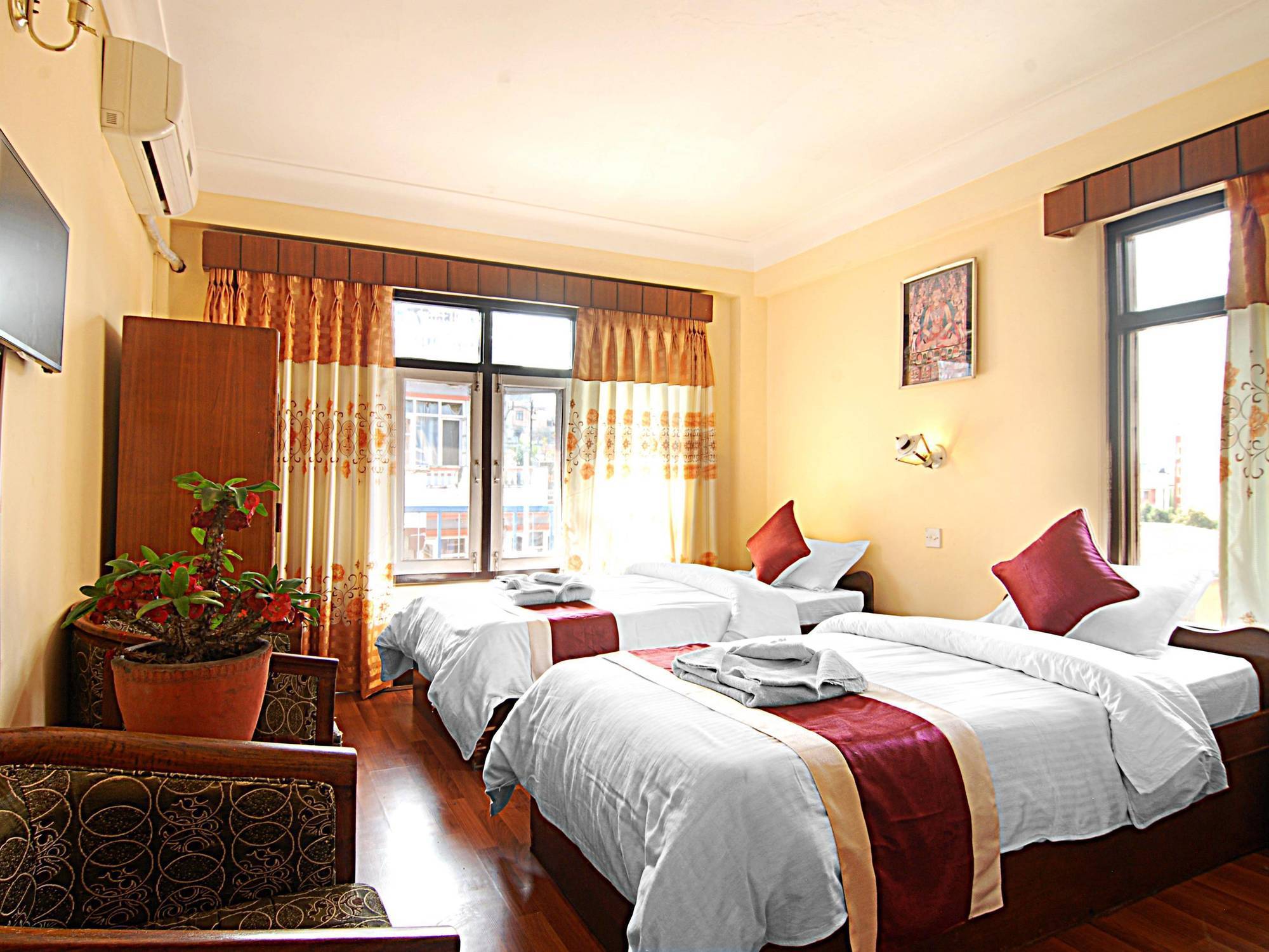 Karma Hotel Nepal กาฐมาณฑุ ภายนอก รูปภาพ