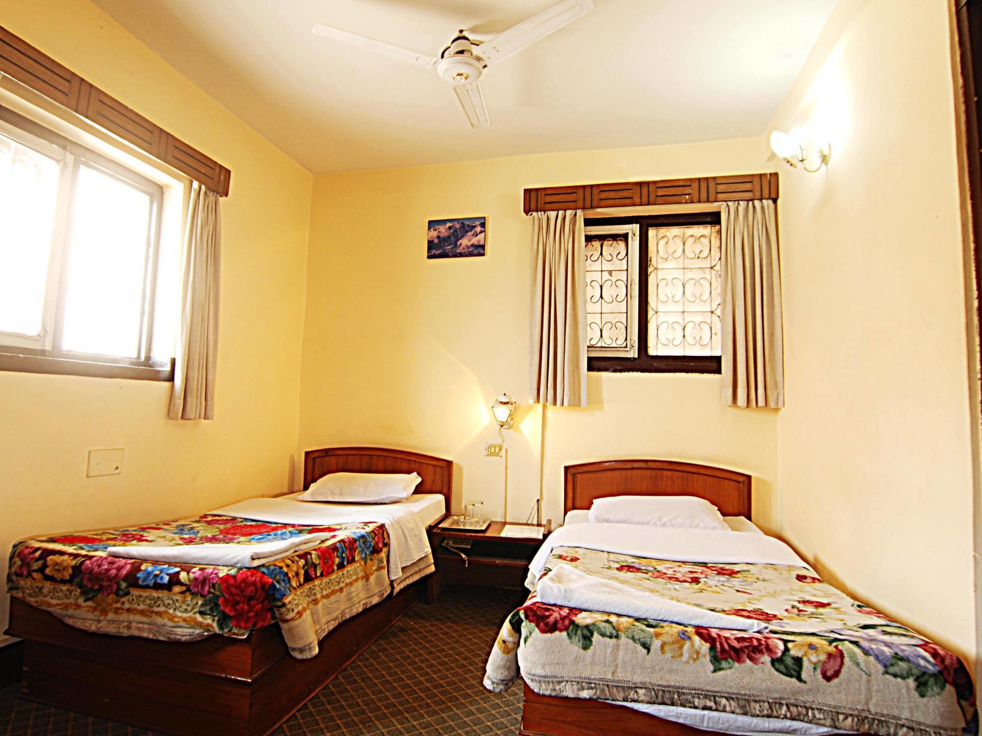 Karma Hotel Nepal กาฐมาณฑุ ภายนอก รูปภาพ