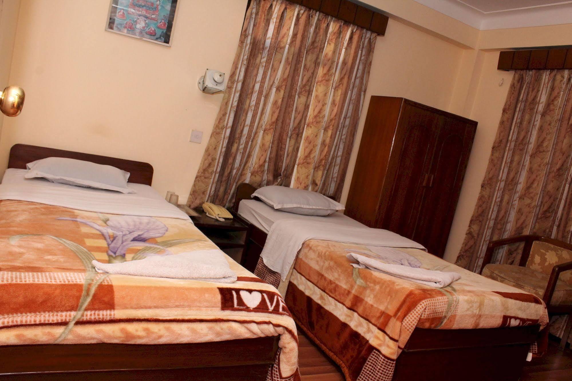 Karma Hotel Nepal กาฐมาณฑุ ภายนอก รูปภาพ
